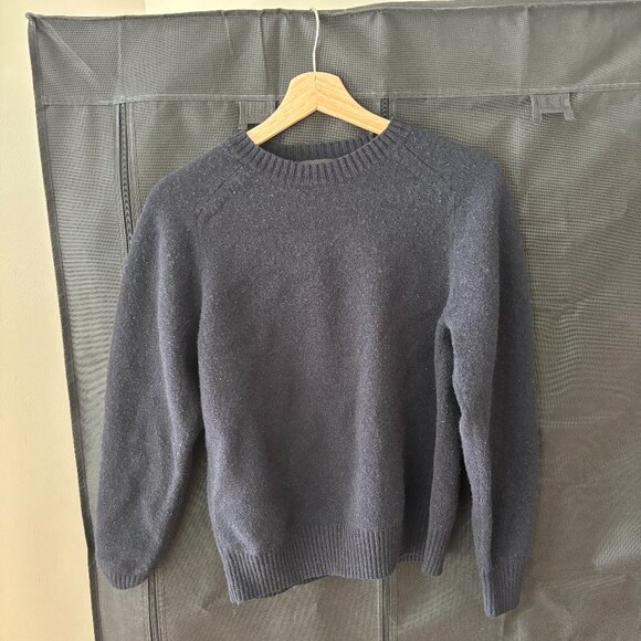 Uniqlo Sweater navy blue - Picture 1 of 2